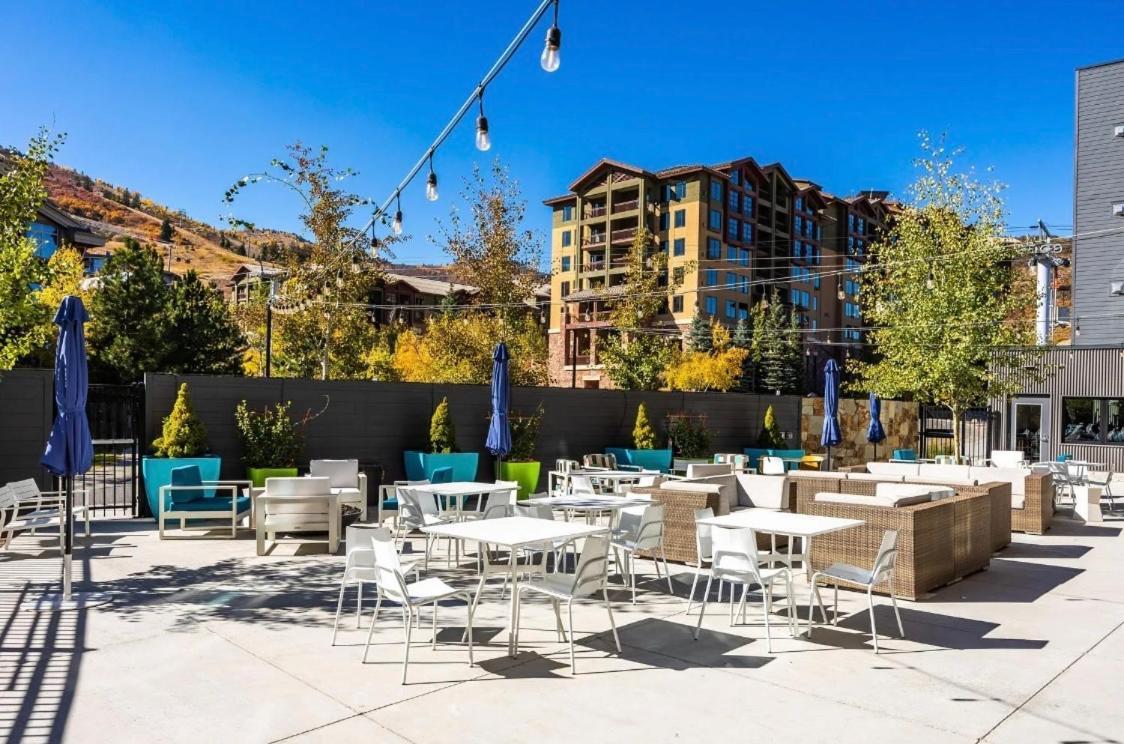 Slope Side Studio In The Heart Of Canyons Village With Heated Pool & Hot Tub! Park City Esterno foto