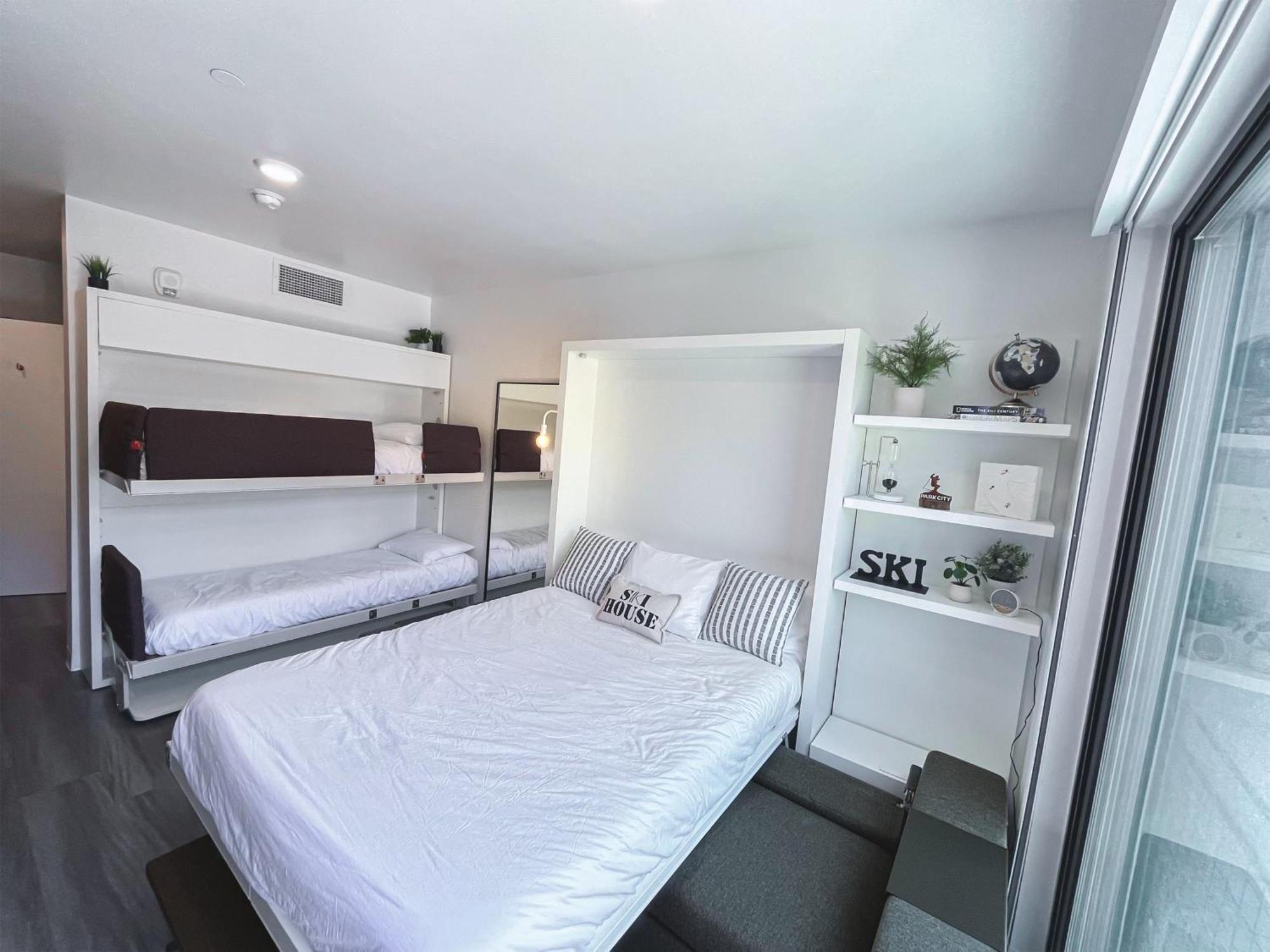 Slope Side Studio In The Heart Of Canyons Village With Heated Pool & Hot Tub! Park City Esterno foto